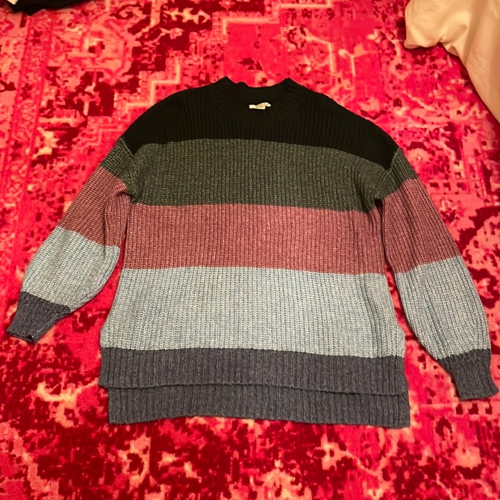 American Eagle Colorful sweater SIZE XS